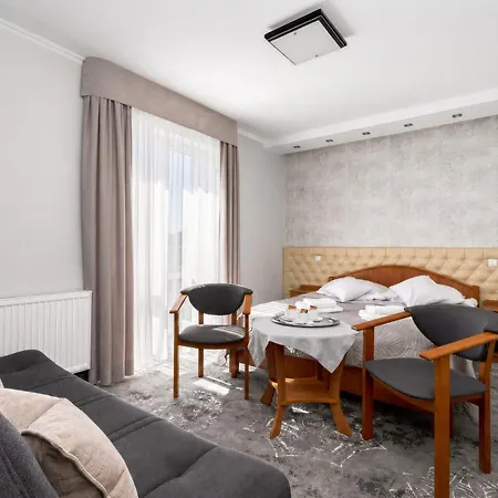Aster-resort Kwatera prywatna *