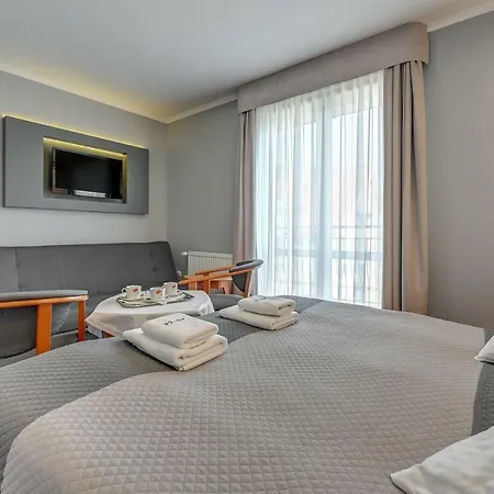 Aster-resort
