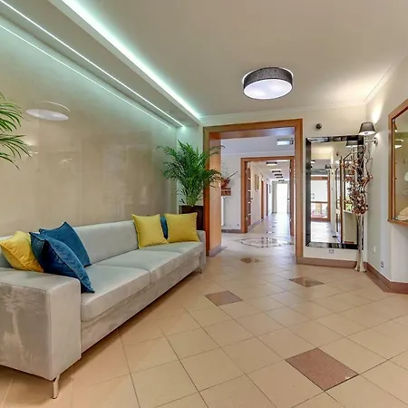 Aster-resort *